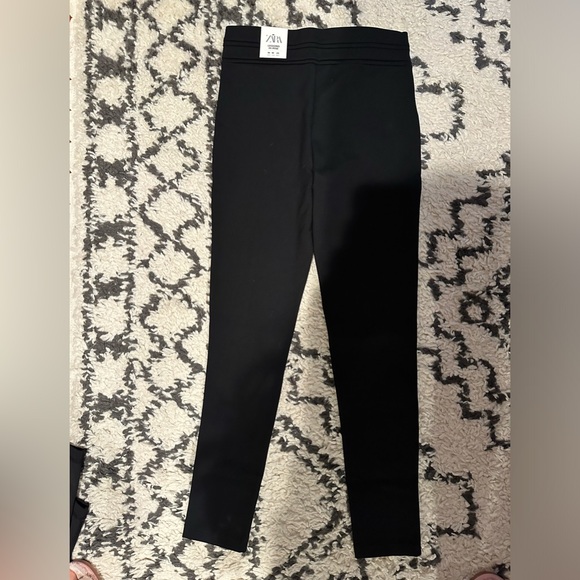 NWT gold button black woman leggings - Picture 10 of 12